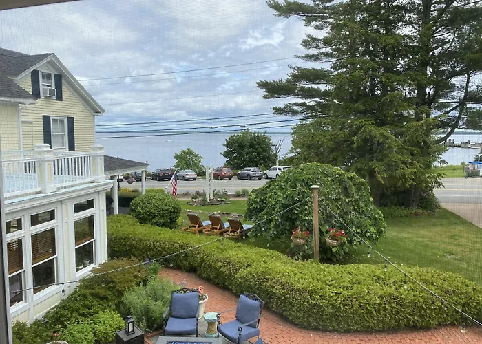 Spouter Inn Bed & Breakfast